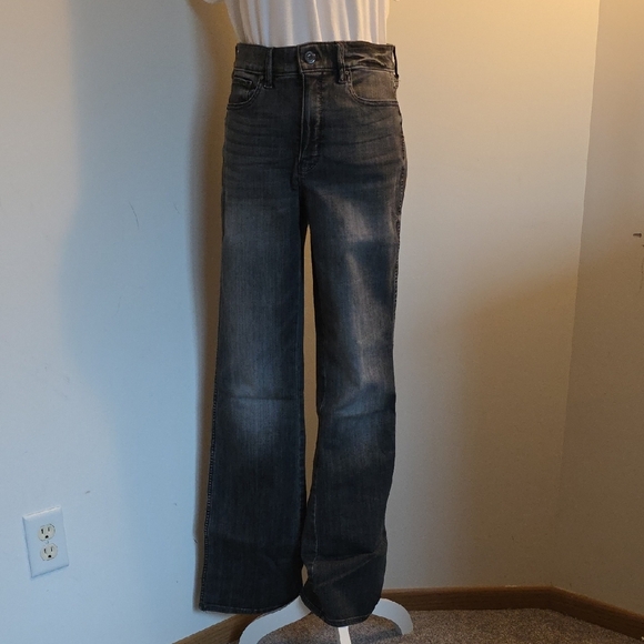 White House Black Market Dark Wash Flare Jeans - Picture 1 of 5